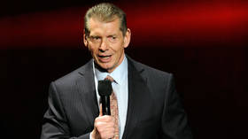 Wrestling abalado por alegações obscenas de McMahon