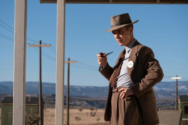 Cillian Murphy como J Robert Oppenheimer em foto do filme Oppenheimer