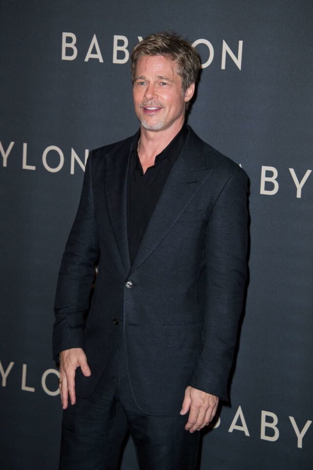 Brad Pitt na estreia da Babylon Paris no cinema Le Grand Rex