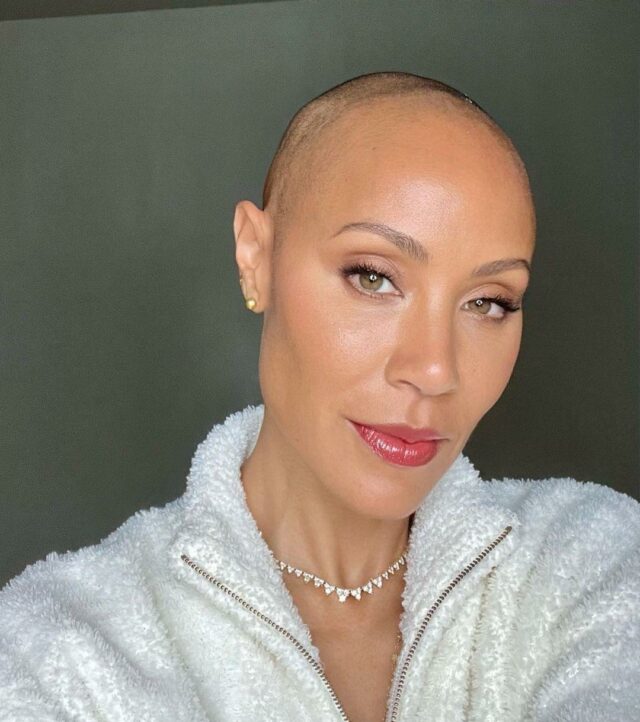 Jada Pinkett Smith compartilha um crescimento chocante do cabelo após anos lutando contra a alopecia