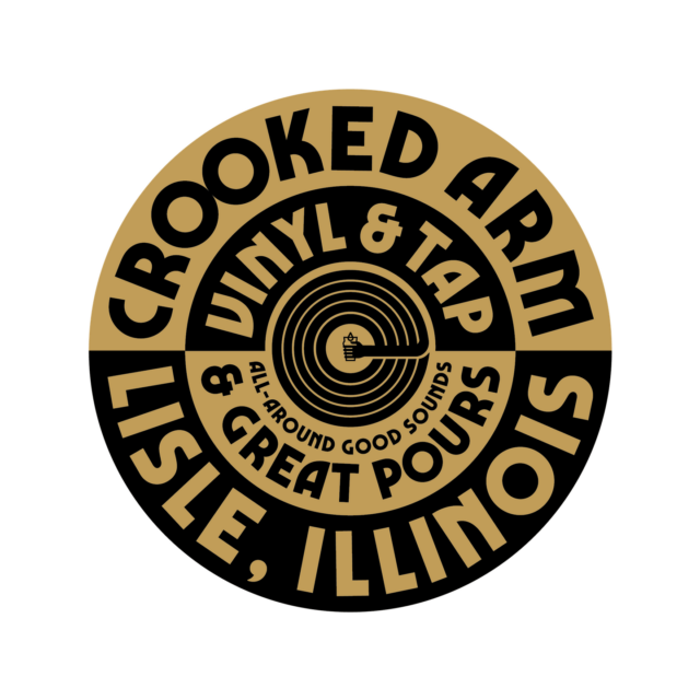 Crooked Arm Vinyl & Tap, uma loja de discos, cervejaria artesanal e loja de garrafas, está agora aberta em 6450 College Road, no College Square Shopping Center de Lisle.
