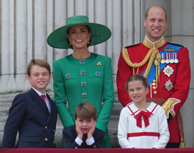 O príncipe William e seus filhos são o grupo mais adorável da linda postagem do dia dos pais