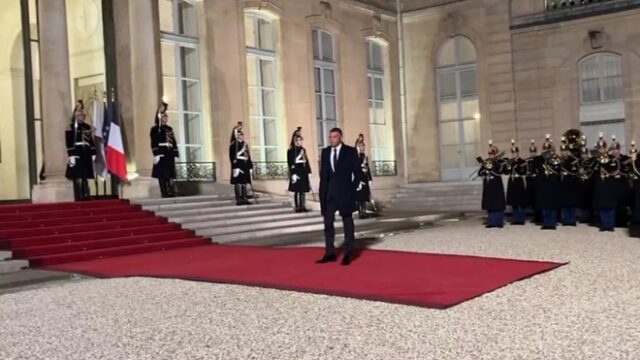 A mensagem viral de Macron para Mbappé que está circulando pelo mundo