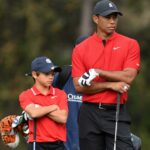 Tiger Woods e Son Charlie tocam em Orlando, EUA - 20 de dezembro de 2020