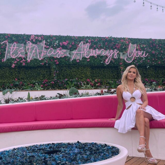 Ariana Madix compartilha roupas deslumbrantes para sua aparição em ‘Love Island USA’ para um papel misterioso