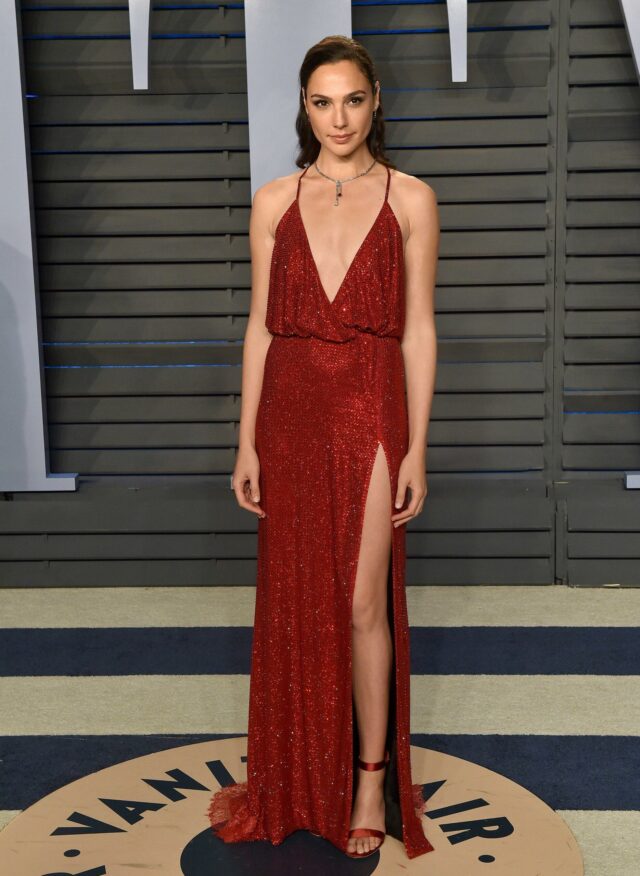 Gal Gadot na festa do Oscar da Vanity Fair 2018