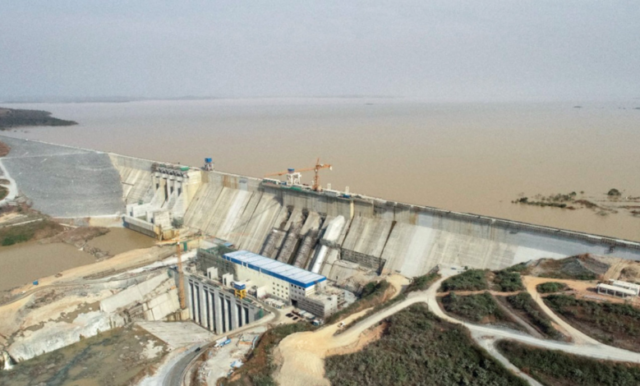 Barragem Zungeru1