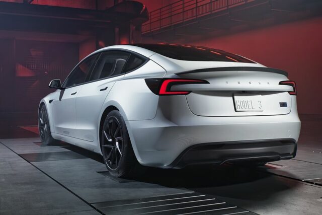 Tesla Model 3 Performance 2024: mais rápido... com menos potência