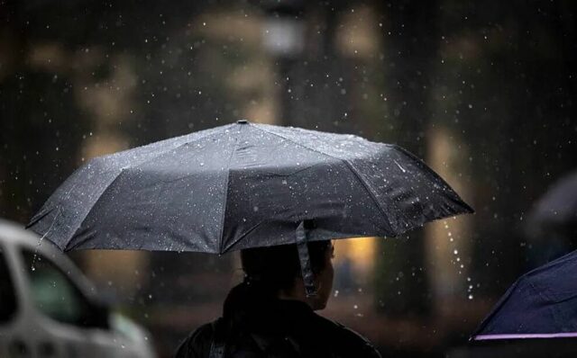 A AEMET anuncia fim de semana com mais chuva e frio em Espanha: estas serão as zonas mais afetadas