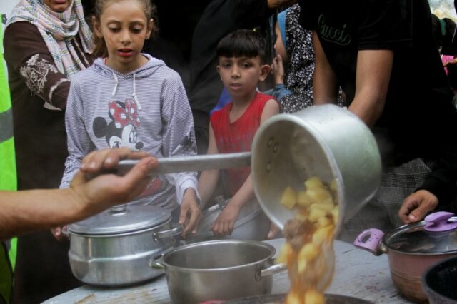 Comida para crianças de Gaza