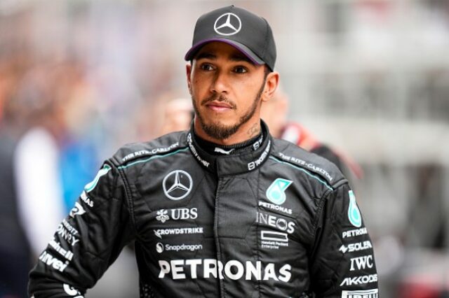 O heptacampeão de F1 e piloto da Mercedes, Sir Lewis Hamilton