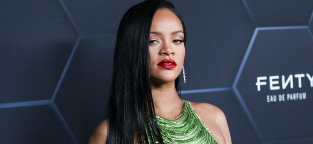 Rihanna dá à luz o primeiro filho com A$AP Rocky.  Rihanna e A$AP Rocky deram as boas-vindas oficialmente ao seu primeiro filho em 13 de maio, vários meios de comunicação confirmaram.  A cantora teria dado à luz um menino em Los Angeles.  HOLLYWOOD, LOS ANGELES, CALIFÓRNIA, EUA - 11 DE FEVEREIRO: A cantora barbadense Rihanna (Robyn Rihanna Fenty NH) vestindo The Attico chega à Fenty Beauty And Fenty Skin Celebration organizada por Rihanna, realizada no Goya Studios em 11 de fevereiro de 2022 em Hollywood, Los Angeles , Califórnia, Estados Unidos.  19 de maio de 2022 Na foto: Rihanna, Robyn Rihanna Fenty NH.  Crédito da foto: Xavier Collin/Image Press Agency / MEGA TheMegaAgency.com +1 888 505 6342 (Mega Agency TagID: MEGA859458_006.jpg) (Foto via Mega Agency)