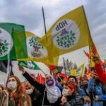 Supremo Tribunal da Turquia aceita acusação para dissolver partido pró-curdo HDP