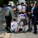 Uma pessoa é detida após o tiroteio do primeiro-ministro eslovaco Robert Fico,