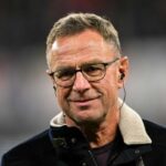 O técnico da Áustria, Ralf Rangnick, negocia com o Bayern de Munique