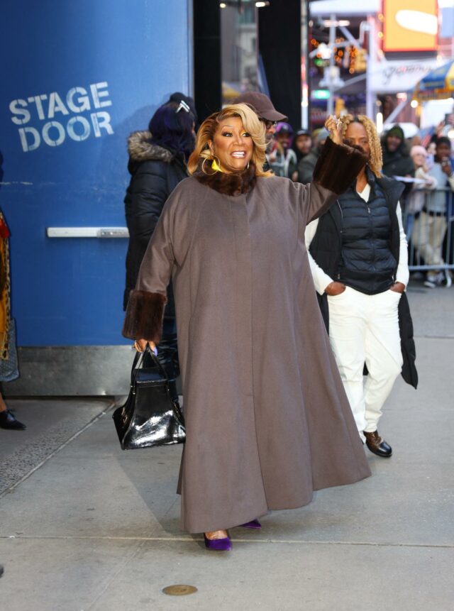 A cantora Patti LaBelle fez uma aparição no Good Morning America para promover seu novo filme de férias da Lifetime, New New Orleans Noel.