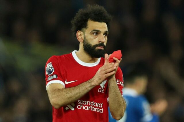 Rio Ferdinand afirma que Mohamed Salah foi 'desrespeitado' no Liverpool