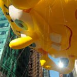 Balão do Dia de Ação de Graças do Bob Esponja Calça Quadrada da Macy's