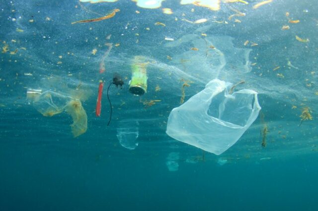 Microplásticos no mar