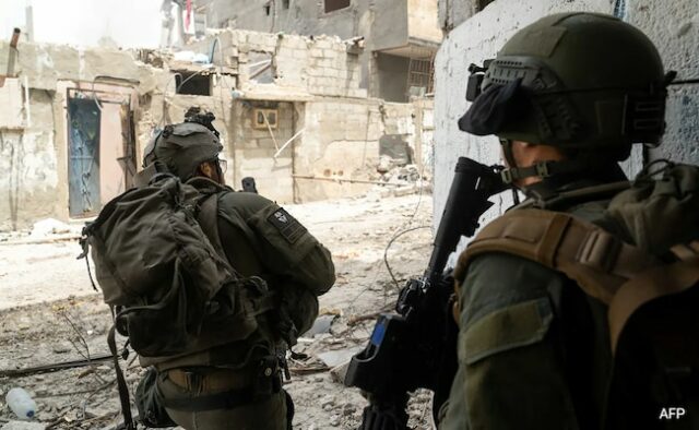 ‘O início da guerra foi certo, mas não é mais’: pais de soldados israelenses