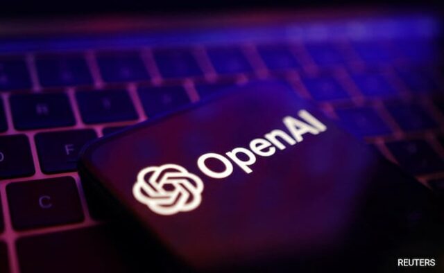 Startups chinesas de IA correm para compensar os planos da OpenAI de restringir o acesso à API