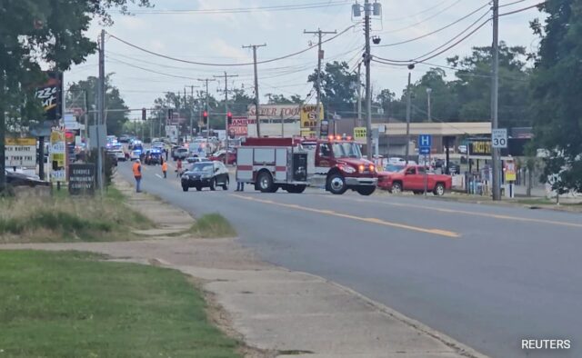 Atirador abre fogo em supermercado no Arkansas dos EUA, 3 mortos e 10 feridos