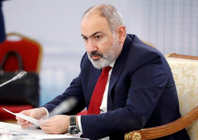 FOTO DO ARQUIVO: O primeiro-ministro armênio Nikol Pashinyan participa de uma reunião do Conselho Intergovernamental da Eurásia dos países da União Econômica da Eurásia (EAEU) em Almaty, Cazaquistão, 2 de fevereiro de 2024. Sputnik/Dmitry Astakhov/Pool via REUTERS ATENÇÃO EDITORES - ESTA IMAGEM FOI FORNECIDA POR TERCEIROS./Foto de arquivo