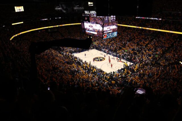 Uma visão geral durante o quarto período do primeiro jogo das finais da NBA de 2023 entre o Miami Heat e o Denver Nuggets na Ball Arena em 01 de junho de 2023 em Denver, Colorado.