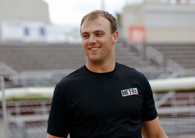 Brock Bowers, tight end da Universidade da Geórgia, treina em sua cidade natal em 24 de abril de 2024 em Napa, Califórnia. 