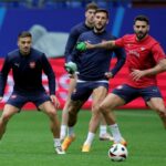 Sérvia estrela treino na Euro 2024