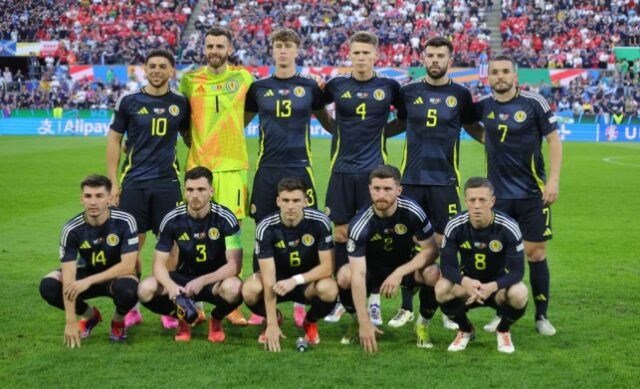Os jogadores da Escócia antes de um jogo da fase de grupos do Euro 2024
