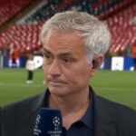 José Mourinho está perplexo com o estado do Chelsea e do Manchester United