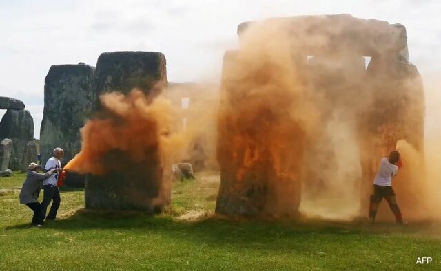 Just Stop Oil Protest: ativista de origem indiana preso após Stonehenge ser desfigurado no Reino Unido