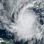 O primeiro furacão de 2024, ‘Beryl’, atinge o Caribe