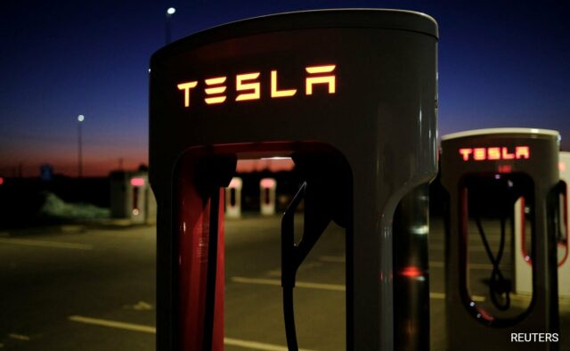 Tesla processa ex-fornecedor por roubo de segredos comerciais de baterias EV