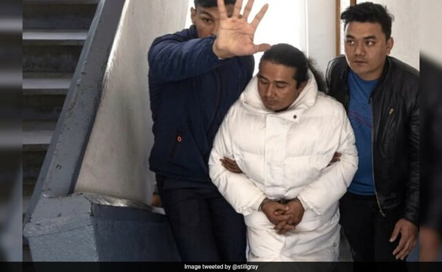 Líder espiritual nepalês 'Buddha Boy' é considerado culpado de agressão sexual a menor