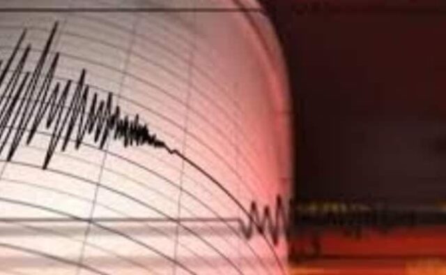 Terremoto de magnitude 7,2 atinge a costa central do Peru, alerta de tsunami levantado