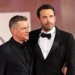 Matt Damon e Ben Affleck comparecem ao tapete vermelho do filme ‘O Último Duelo’ no 78º Festival Internacional de Cinema de Veneza