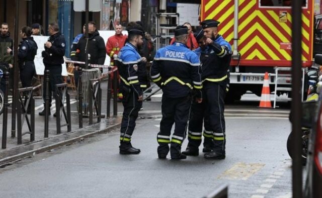 Adolescente francês em alta velocidade foi convidado a parar e morto a tiros enquanto tentava escapar