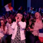 Extrema direita lidera primeiro turno das eleições na França e mostra pesquisas de saída