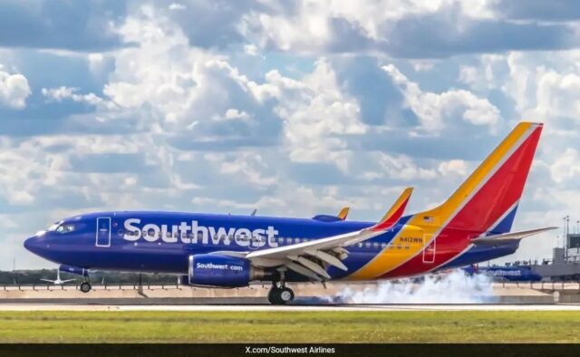 'Como um passeio de montanha-russa': voo da Southwest Airlines faz uma queda arrepiante a 120 metros do oceano