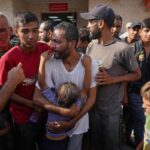 Chefe do hospital de Gaza entre prisioneiros palestinos libertados por Israel