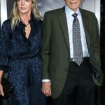 Clint Eastwood e Christina Sandera na estreia de 'The Mule' da Warner Bros. Pictures em Los Angeles - Tapete Vermelho