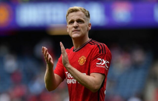 Donny van de Beek deixa o Manchester United