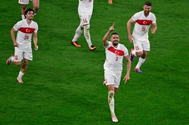 A Turquia venceu a Áustria em um suspense para chegar às quartas de final do Euro 2024