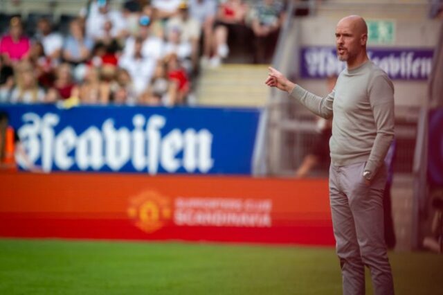 Erik ten Hag conseguiu uma terceira temporada no comando do Manchester United