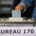 França vota para segunda rodada de votações nas eleições como poder de extrema direita