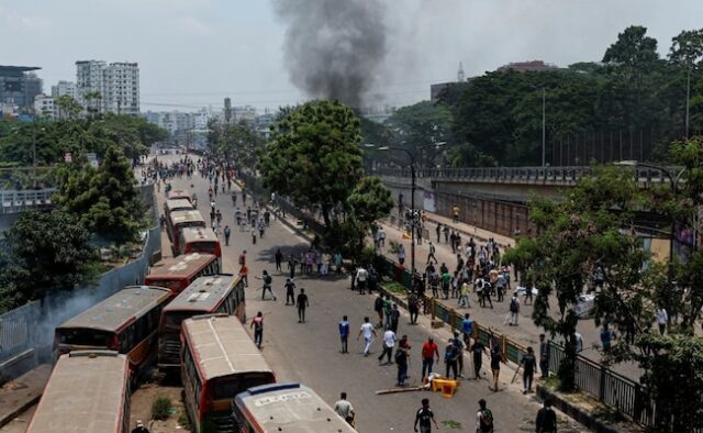 Explicado: Por que os estudantes de Bangladesh estão protestando contra as cotas de emprego