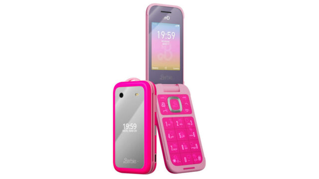 O flip phone retrô da Barbie chega em outubro, apenas 15 meses após o filme