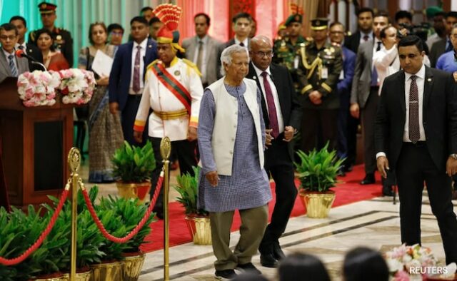 'O monstro se foi': Muhammad Yunus sobre a expulsão de Sheikh Hasina